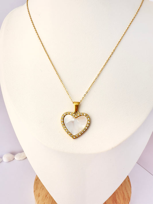 Collar Corazón con Brillos