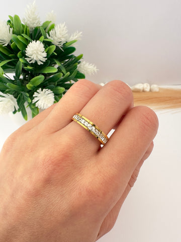 Anillo Cintillo  con Brillantes