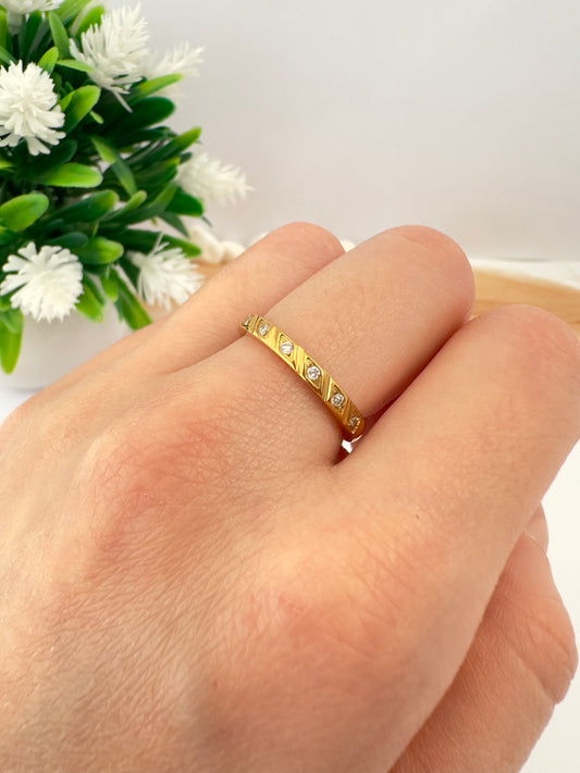 💎 Anillo Cintillo elegance