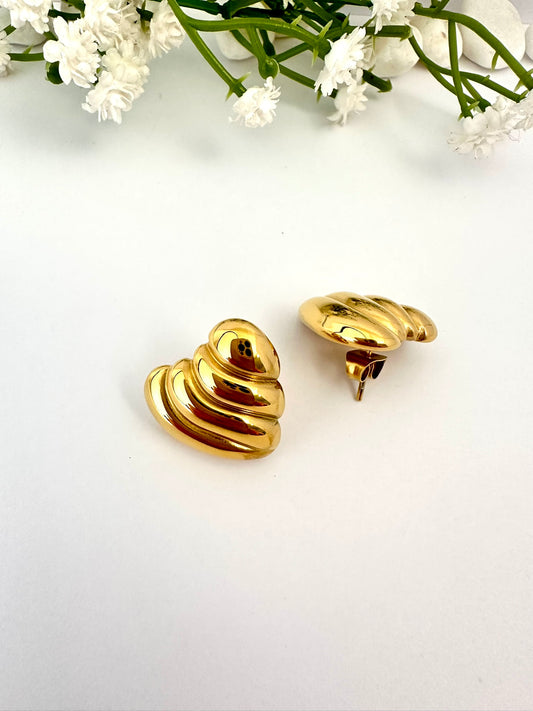 Pendientes Corazón Dorado Envolvente