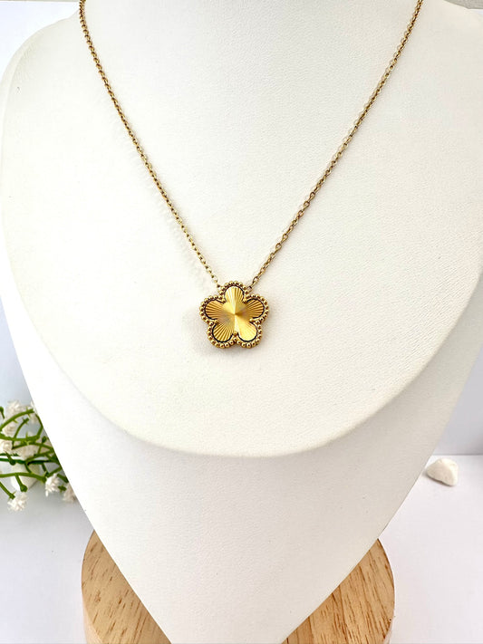 Collar Flor Oro de Encanto