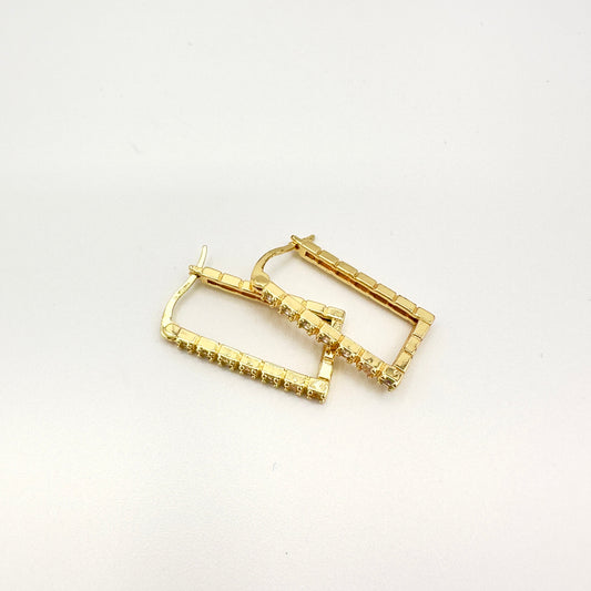 Aros Rectangulares Brillo Blanco - Baño de Oro 18k