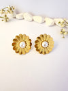 Pendientes flor vintage con perla -  Enchape de Oro 18k