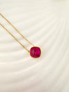 Collar Cristal Cuadrado Fucsia - Glamora