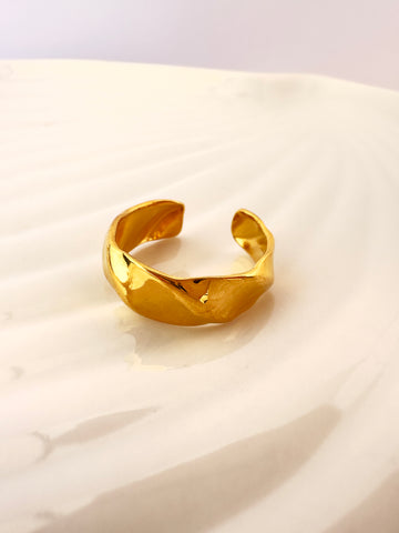 Anillo Ola Dorada