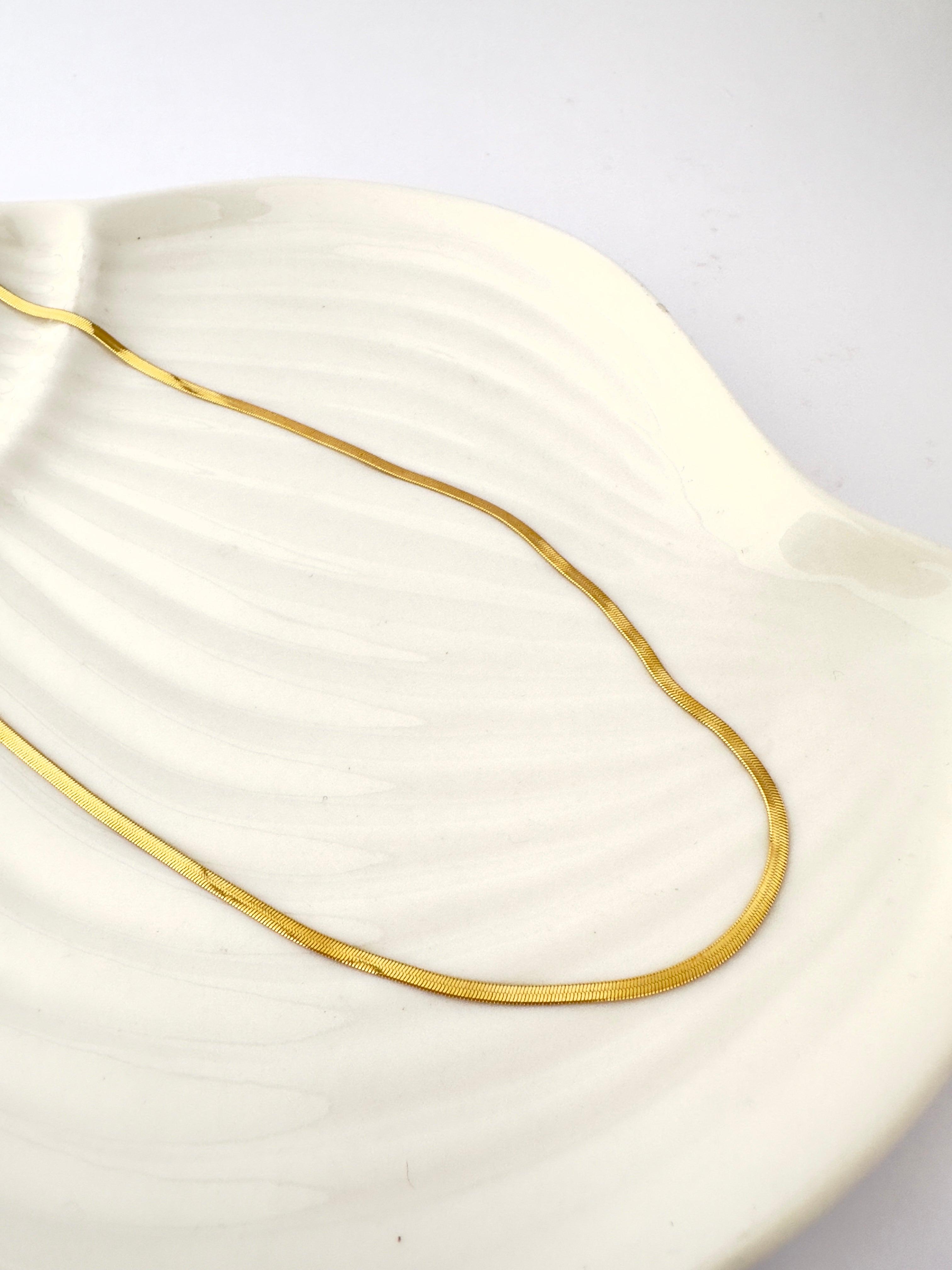 Cadena Estilo Liso Serpiente - 45cm -  Enchape de Oro 18k
