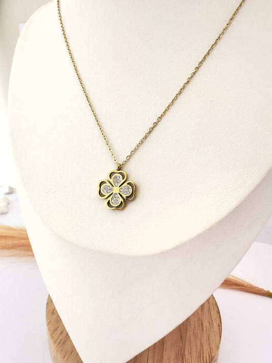 ✨ Collar Trébol Dorado Brillante