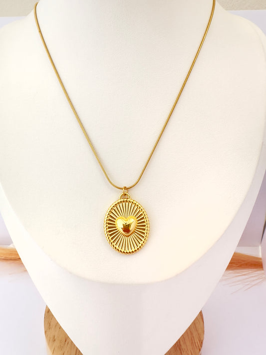 💛 Collar Corazón Radiante