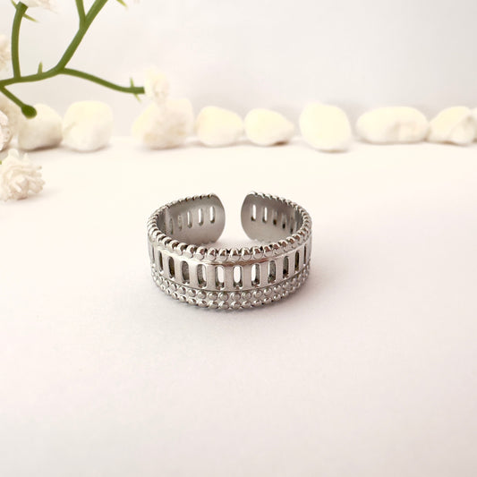 Anillo textura romana plateado - Ajustable