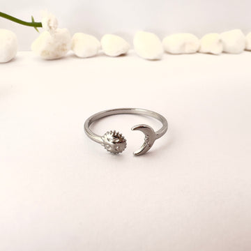 ☀️ Anillo Sol & Luna plateado - Ajustable