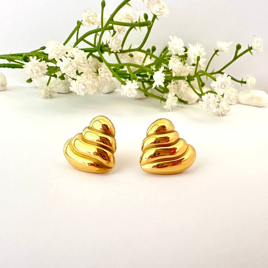 Pendientes Corazón Dorado Envolvente
