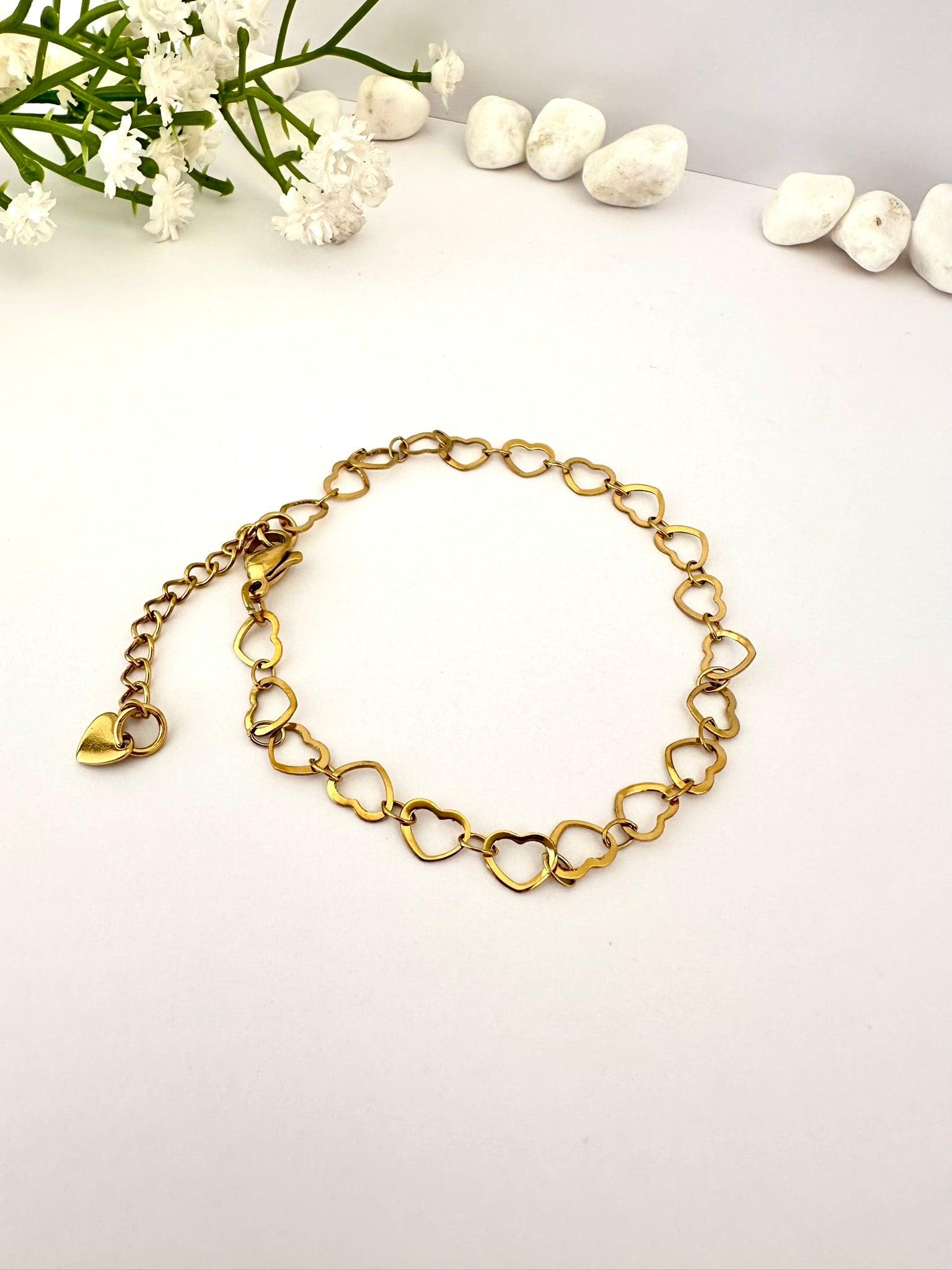 Pulsera de Corazones Gold - Enchape de Oro 18k