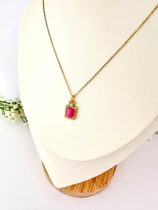 Collar con Piedra Fucsia y Circonias