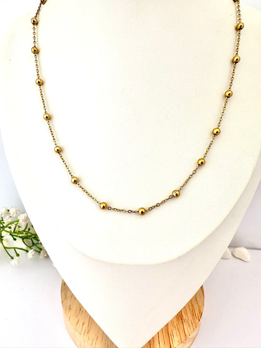 Cadena con Bolitas de Oro