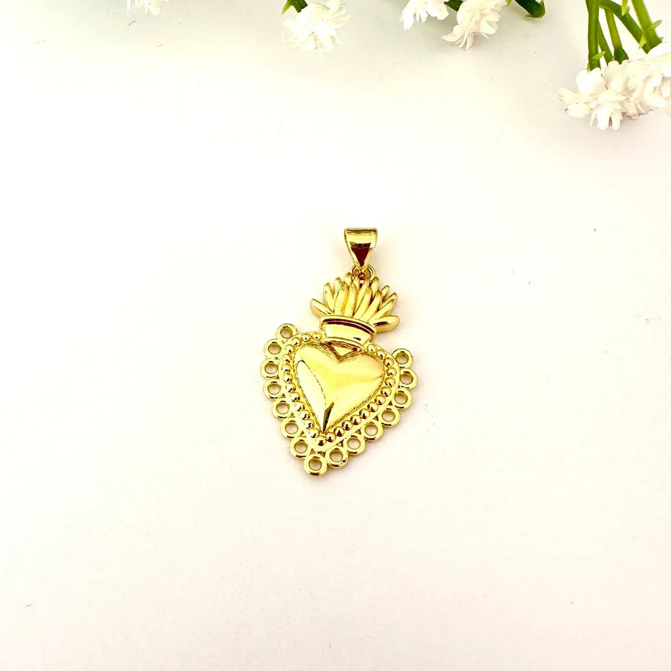 Dije Corazón Milagroso – 2.6 cm - Baño de Oro - Glamora