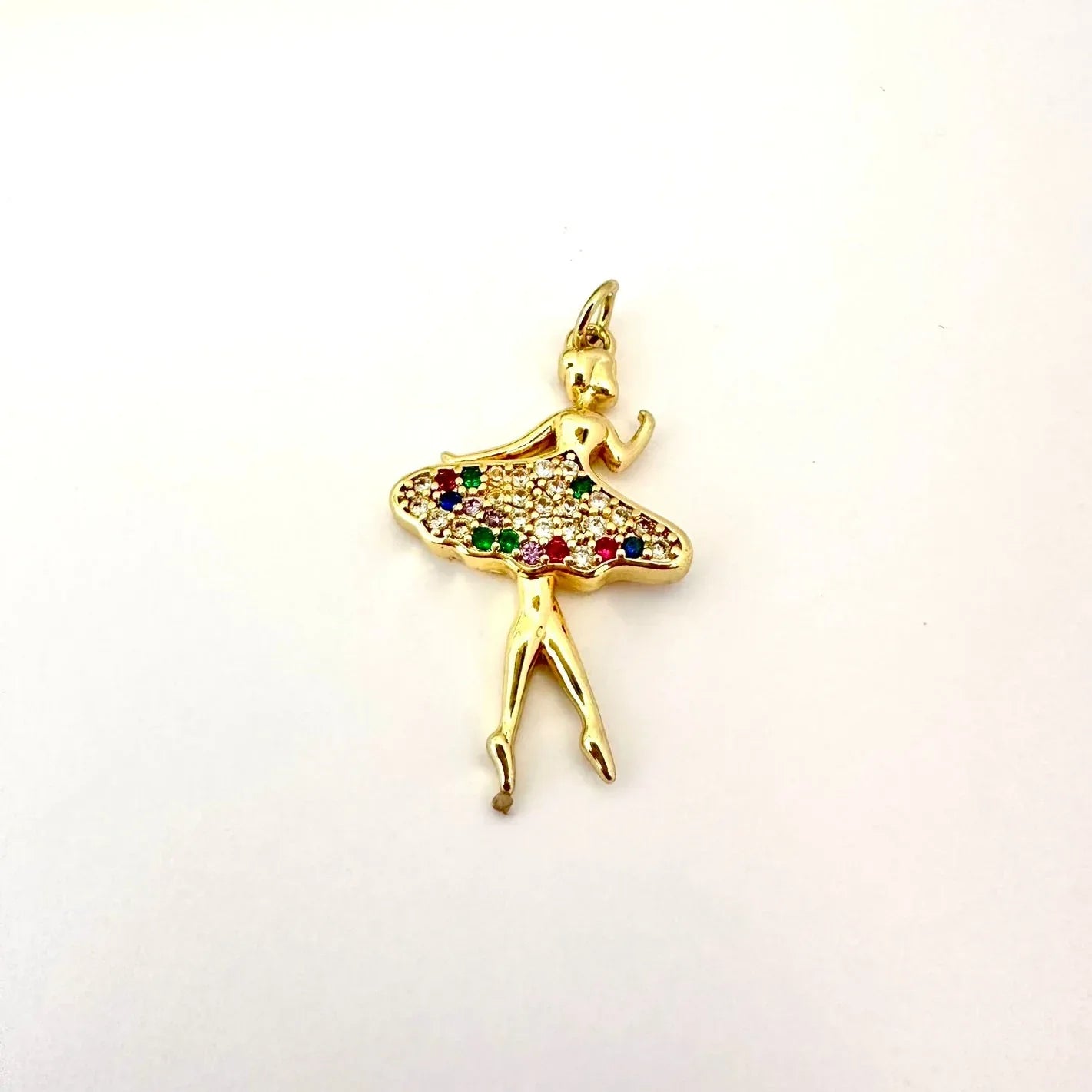 ✨ Dije Bailarina Brillante – 3,2cm - Baño de Oro - Glamora