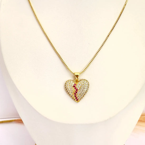 Collar Corazón Rubí Destellante – 50 cm - Baño de Oro - Glamora