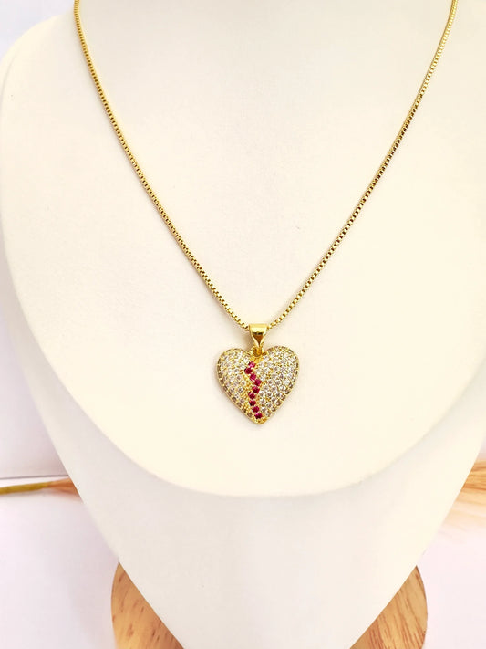 Collar Corazón Rubí Destellante – 50 cm - Baño de Oro - Glamora
