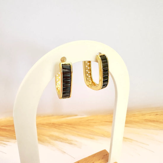 ✨ Argollas Rectangulares Negras - 2 cm- Baño de Oro - Glamora
