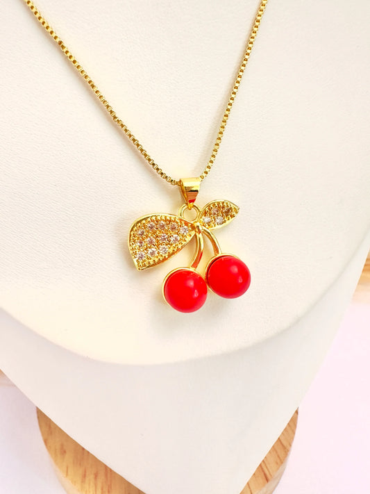 Collar Cereza Brillante – 50 cm - Baño de Oro - Glamora