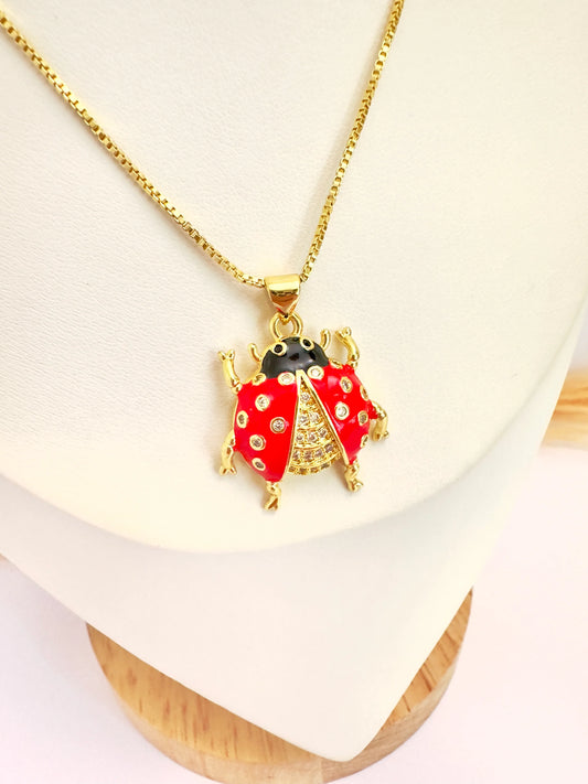 Collar Chinita de la Suerte – 51 cm - Baño de Oro - Glamora