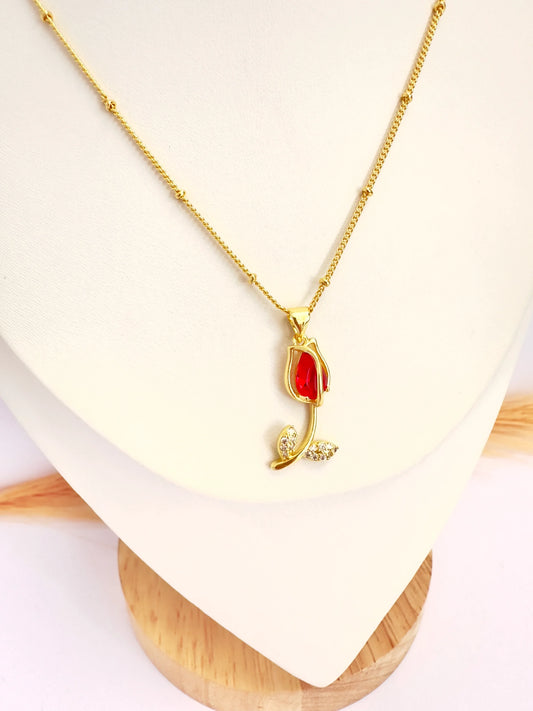 Collar Tulipán Rojo – 50 cm - Baño de Oro - Glamora