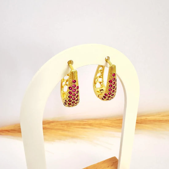 Argollas con Circones Rosa – 2,2 cm - Baño de Oro - Glamora