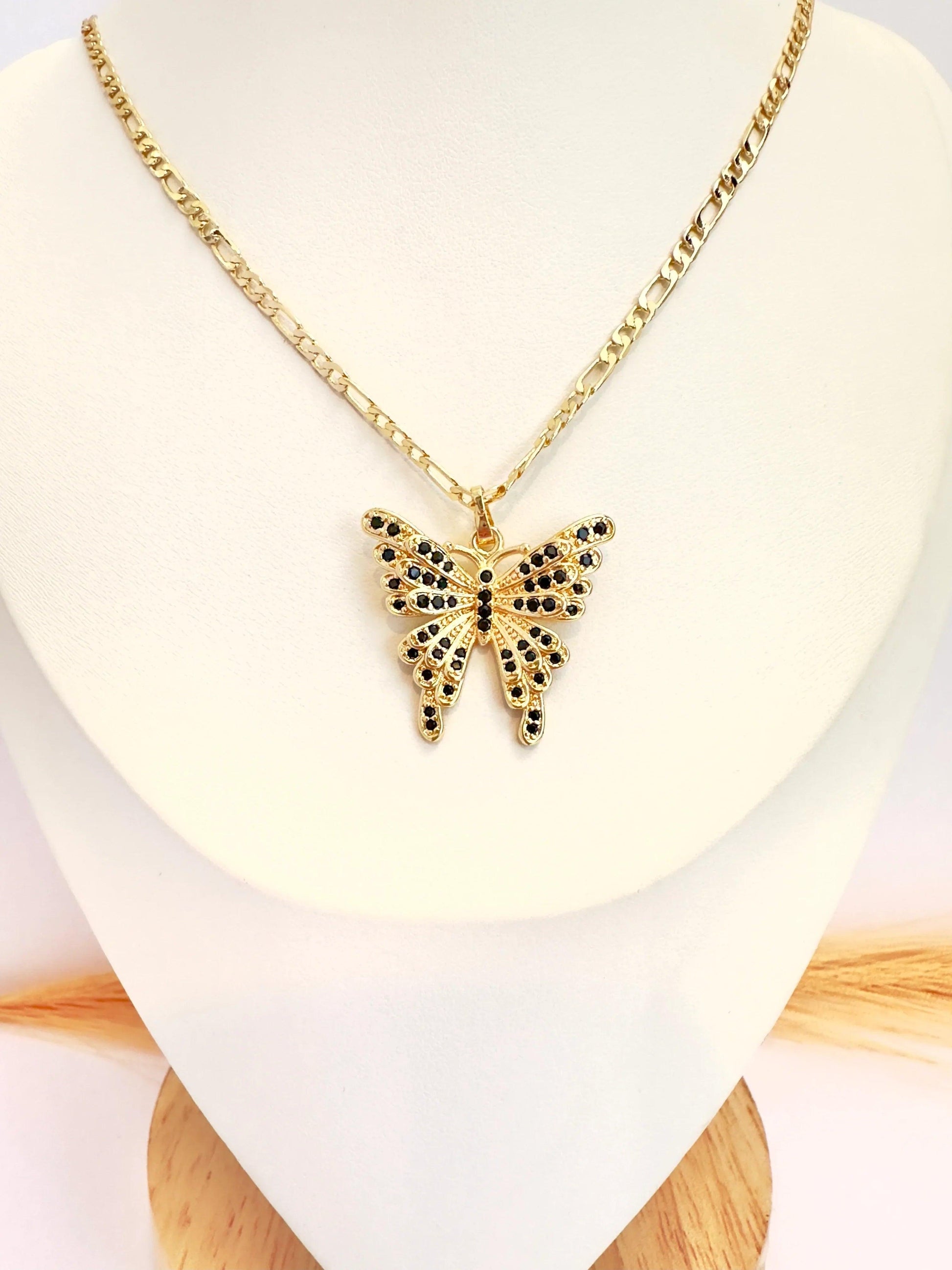 Collar Mariposa con Circones Negros – 47 cm - Baño de Oro - Glamora
