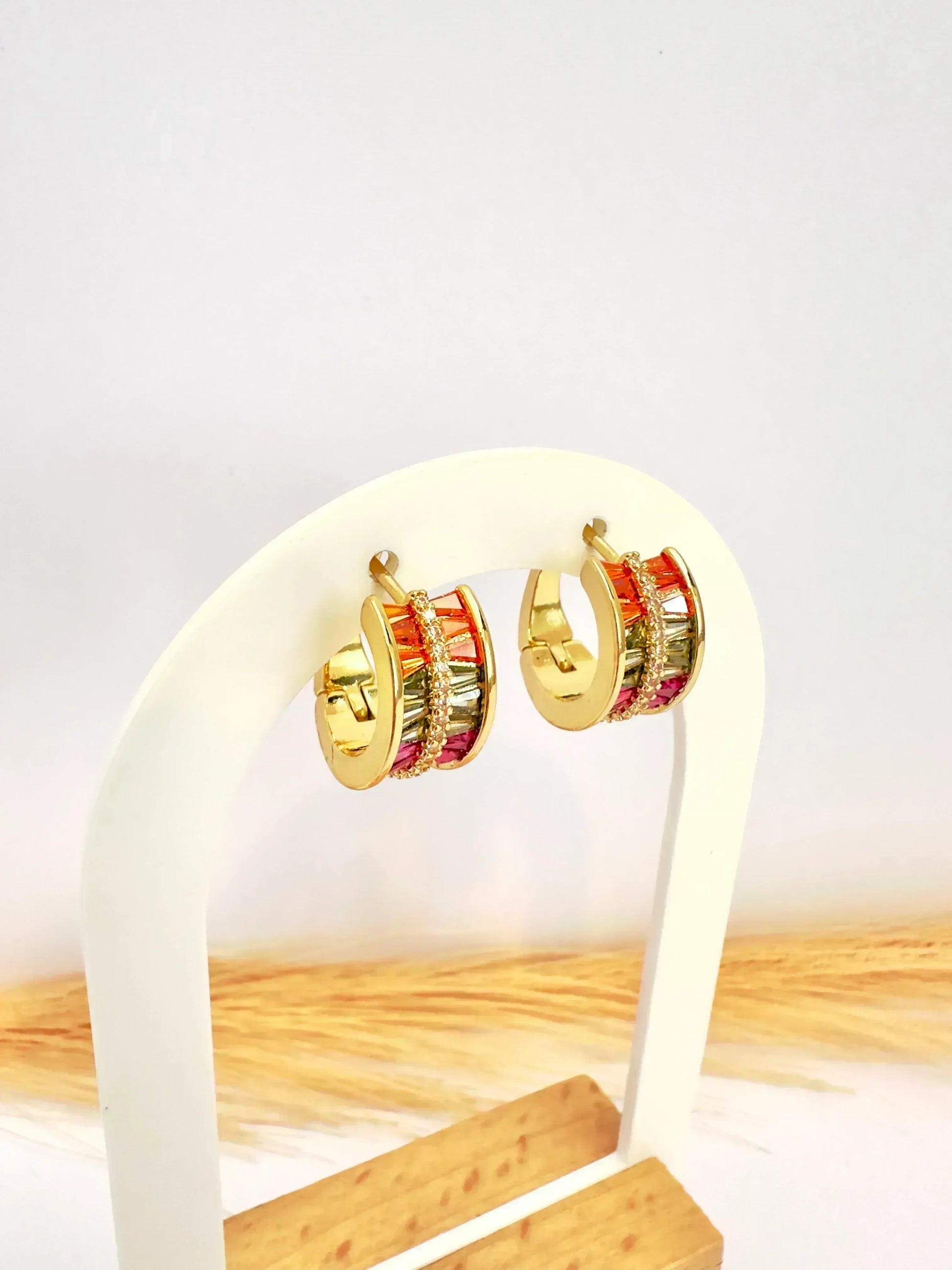 Argollas Multicolor Baguette – 2,5 cm - Baño de Oro - Glamora