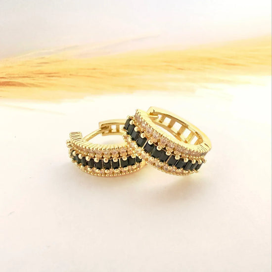 Argollas Black Elegant – 1,8 cm - Baño de Oro - Glamora