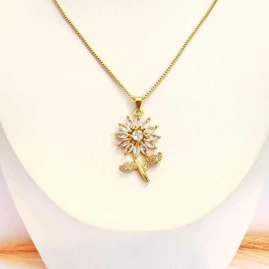 Collar Girasol Brillante – 50 cm - Baño de Oro - Glamora