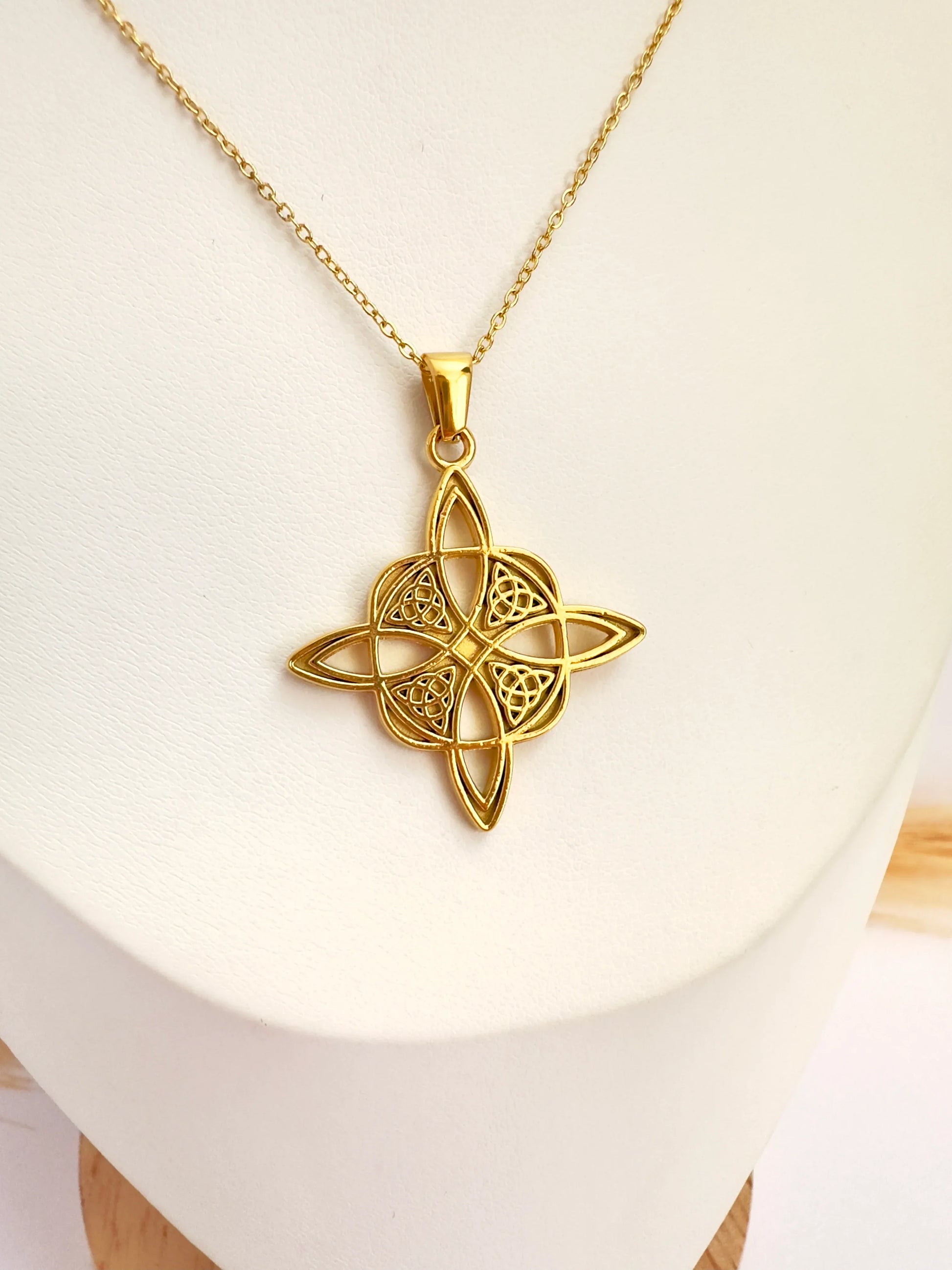 Collar Nudo de Brujas Oro - 50cm - Glamora