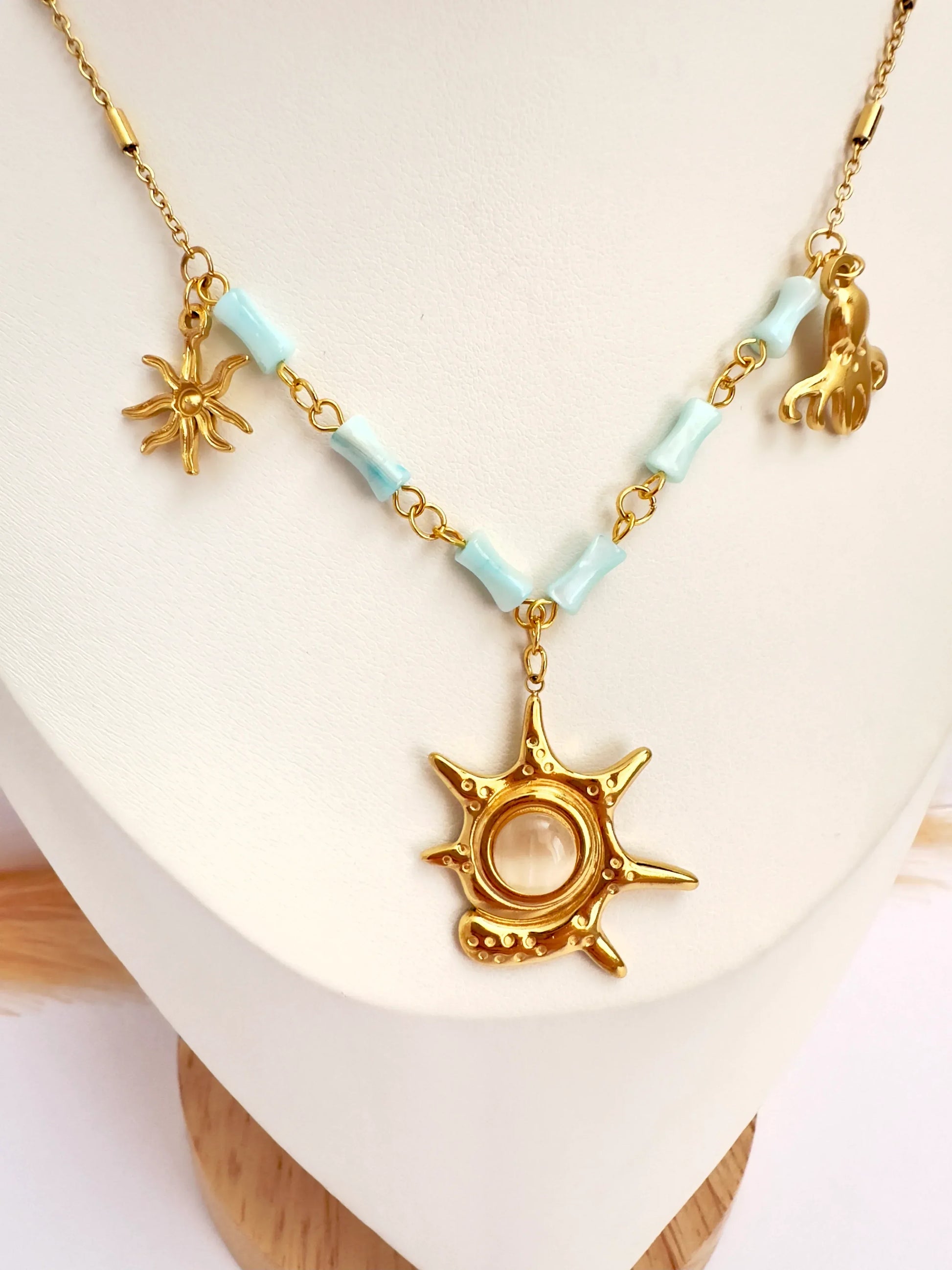 Collar Costa de Oro con Dijes Marinos – 50 cm - Glamora