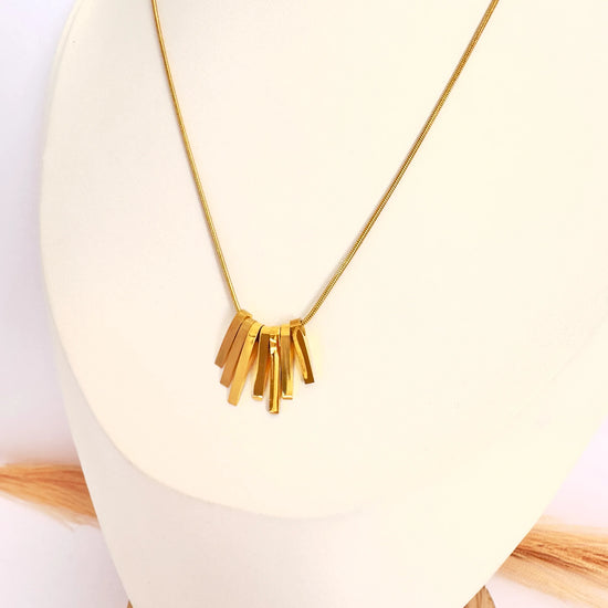 Collar minimalista elegante Oro - 45cm - Glamora