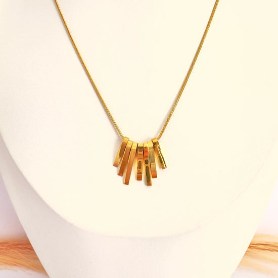 Collar minimalista elegante Oro - 45cm - Glamora