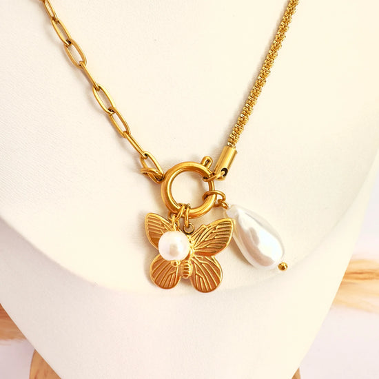 ✨ Collar cierre timón de Mariposa & Perla - Enchape Oro 18k - Glamora
