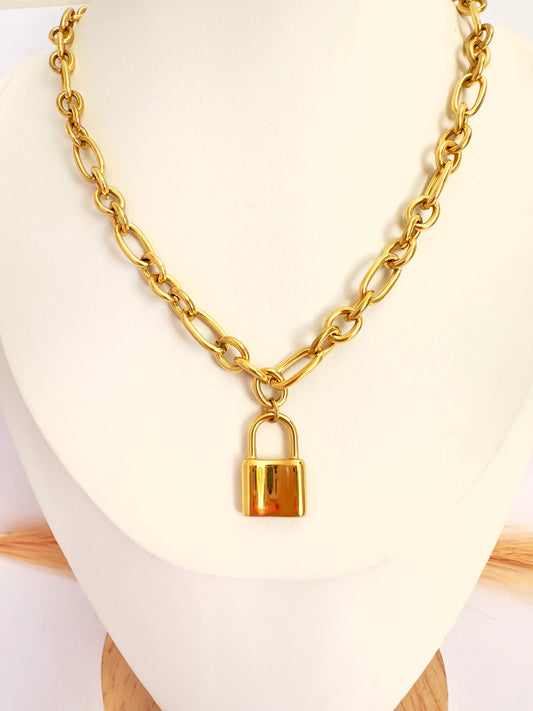 ✨ Collar con Candado Trend Oro - Glamora