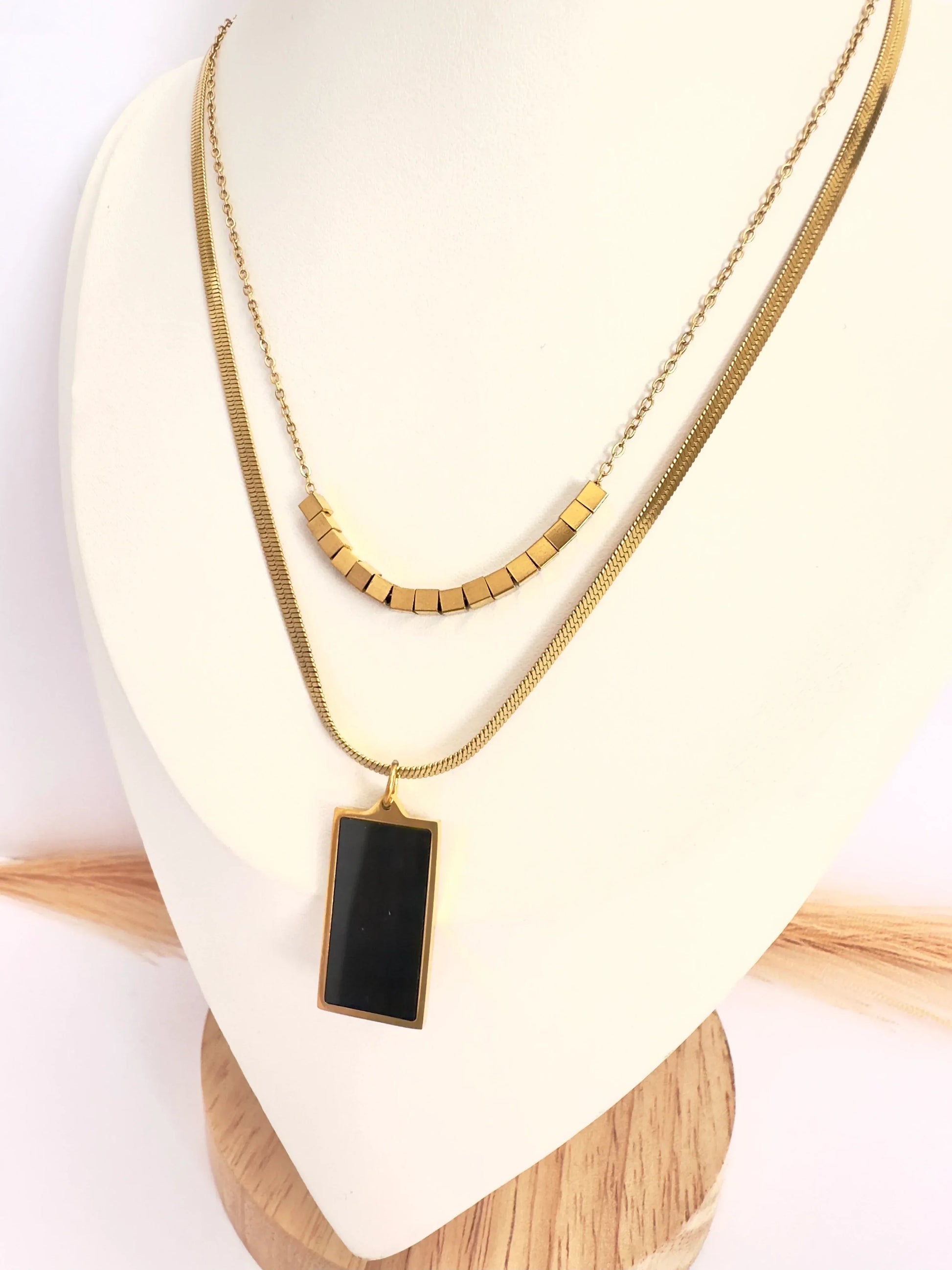 Collar Doble elegante black de Oro - Glamora