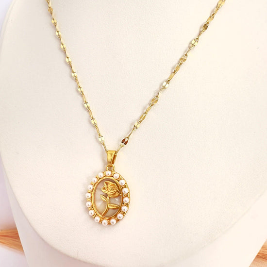 🌹 Collar Rosa Perlada de Oro - Glamora
