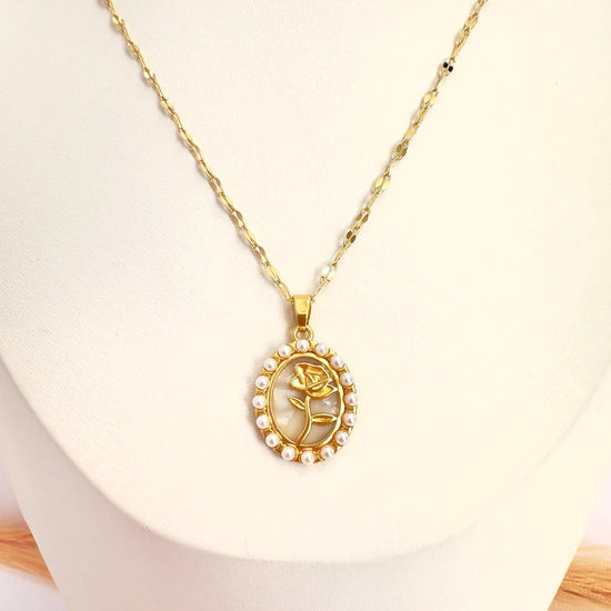 🌹 Collar Rosa Perlada de Oro - Glamora