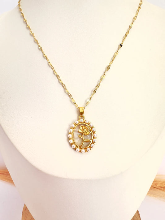 🌹 Collar Rosa Perlada de Oro - Glamora